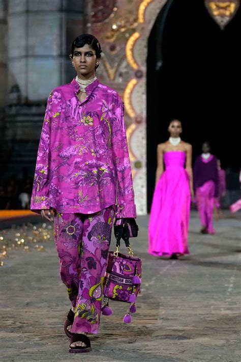 dior indian fashion show|Dior’s Gateway to India .